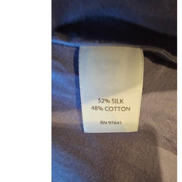J. Jill Silk Blouse, Blue, Pleated, 52% Silk, 48% Cotton, Sz M - Picture 7 of 11